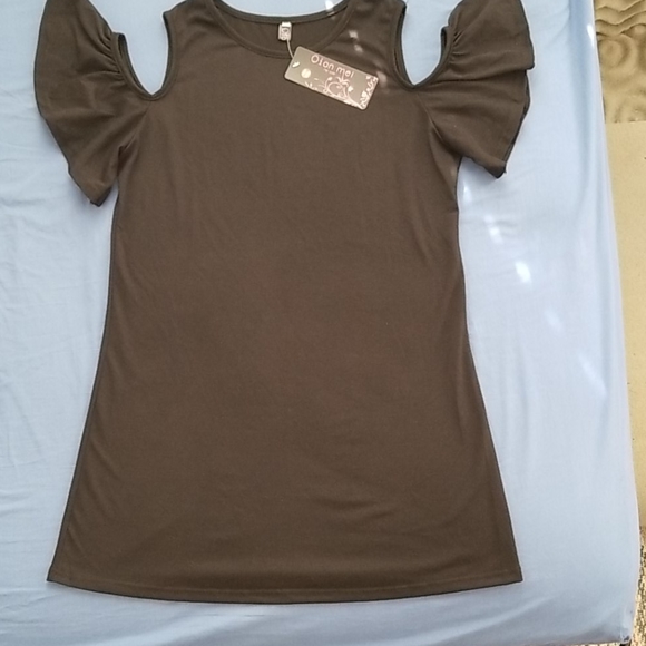 Black Blouse - Picture 1 of 4